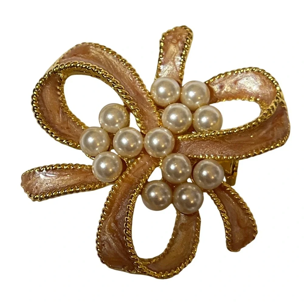 Vintage Peach Enamel Bow Brooch Gold Tone Faux‎ Pearl Ribbon Pin Accessory
